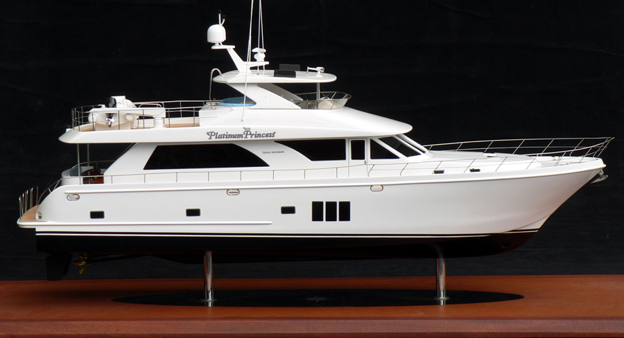 Custom Models - Ocean Alexander - Ocean Alexander 74 "Platinum Princess" - Abordage