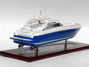 Custom Models - Baia - Baia Aqua 54 "Valeria" - Abordage