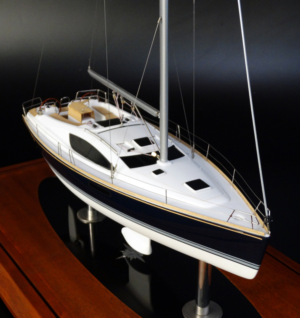 Custom Models - - Jeanneau 45 DS - Abordage