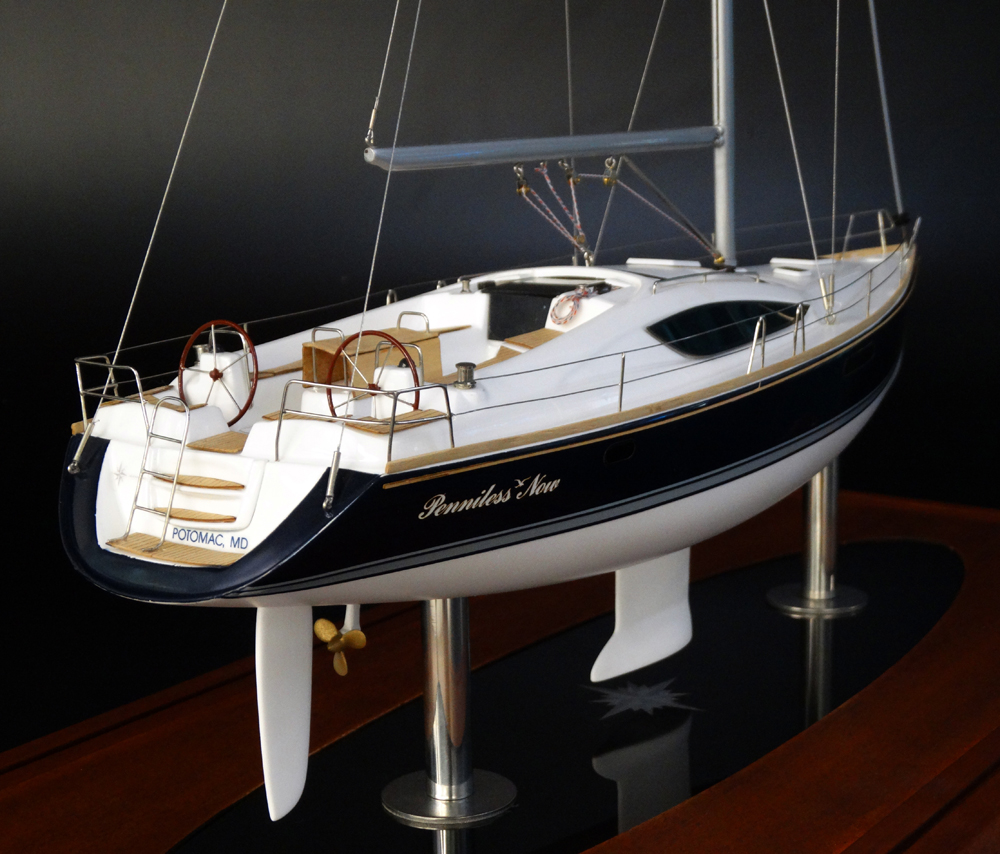 Custom Models - - Jeanneau 45 DS - Abordage