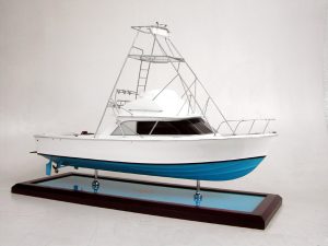 Custom Models - Bertram - Bertram 31 "Aqua Hog" - Abordage
