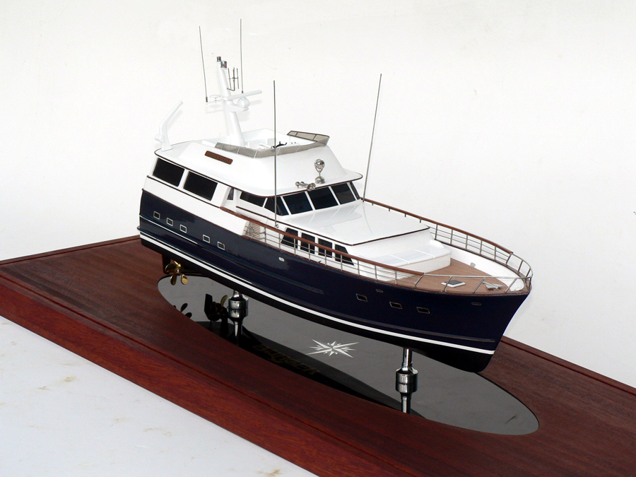 Custom Models - Burger - Burger 71 "Silver Seas" - Abordage