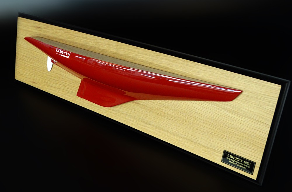 Demi-coques - - Liberty 1983 - Abordage