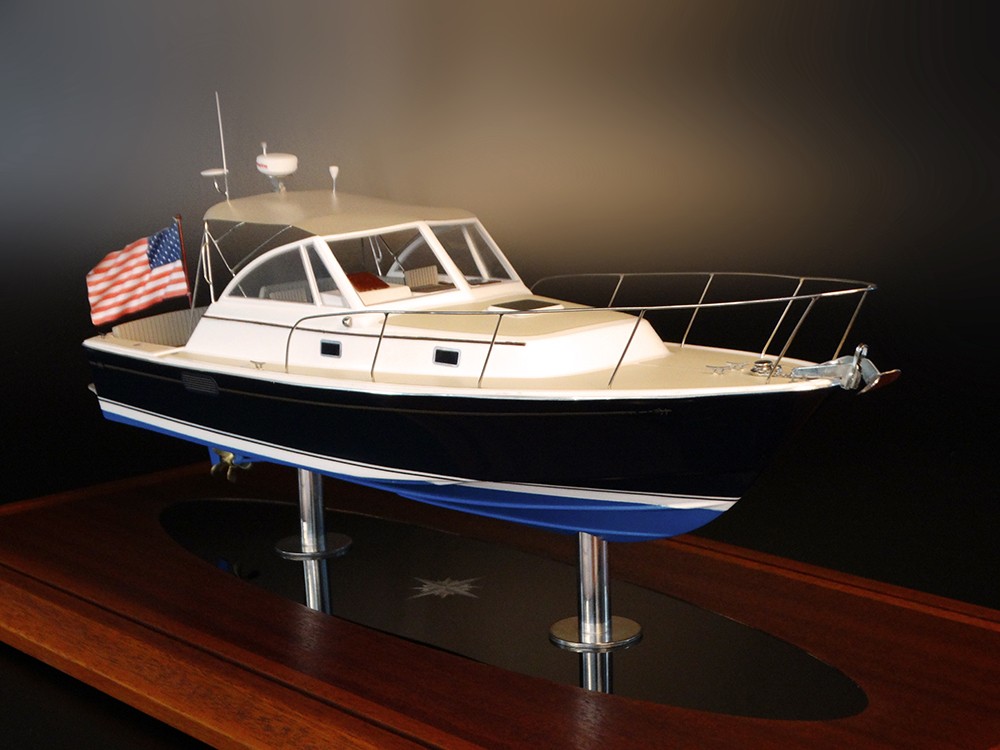 Custom Models - Hunt - Hunt 33 Surfhunter custom model - Abordage