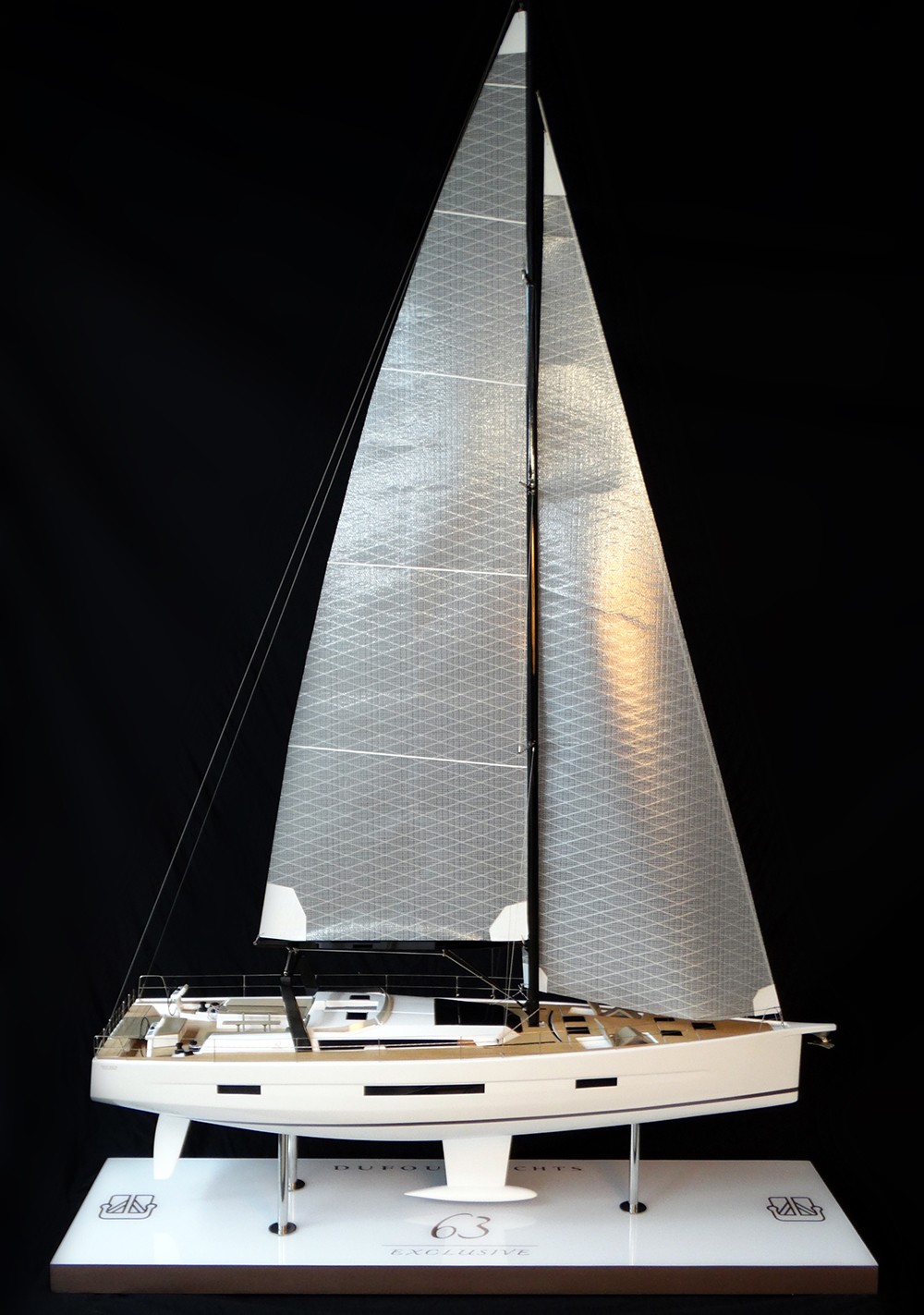 Custom Models - Dufour Yachts - Dufour 63 custom model - Abordage