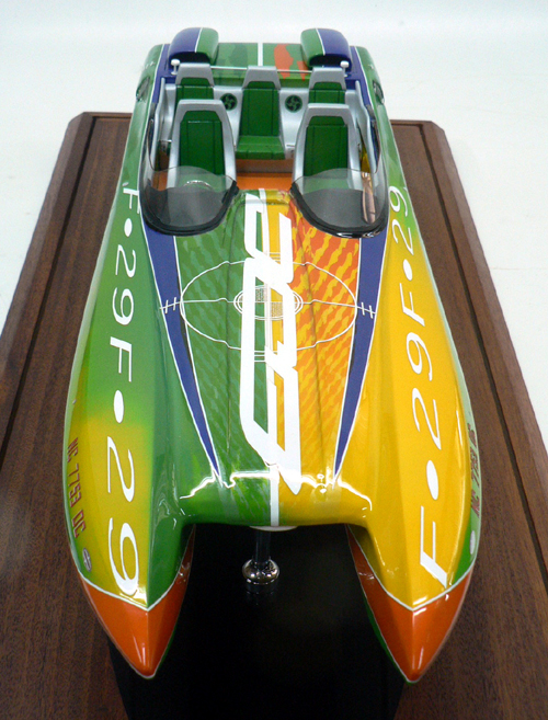 Custom Models - DCB - DCB "Incognito" - Abordage