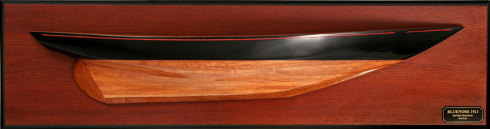 Half Hulls - - Bluenose 1921 - Abordage