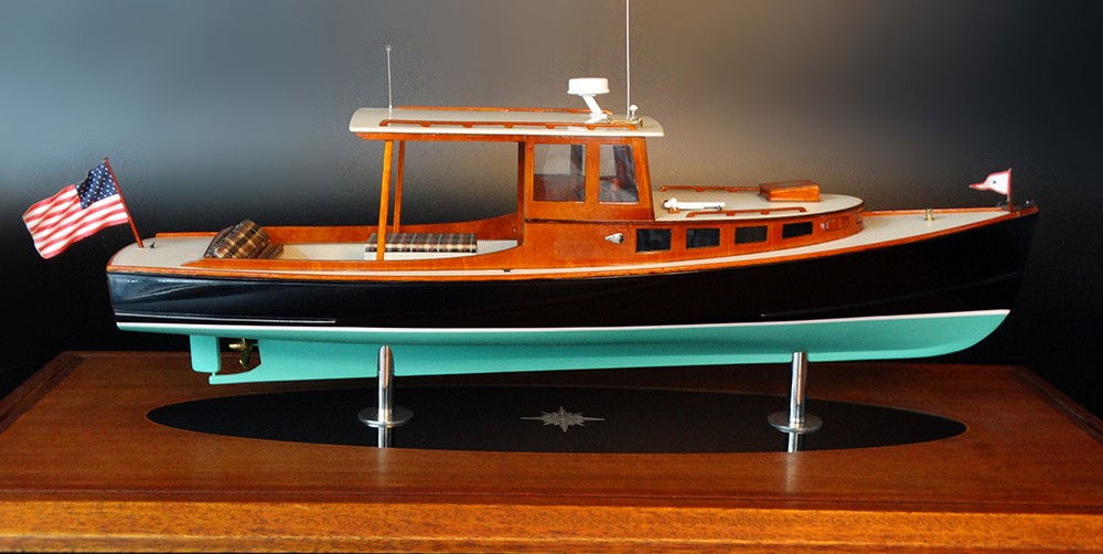 Custom Models - D.N. Hylan & Assoc. Boatbuilders - POSTHASTE IV, a 34 ft lobsterboat-inspired day cruiser, custom model - Aborda