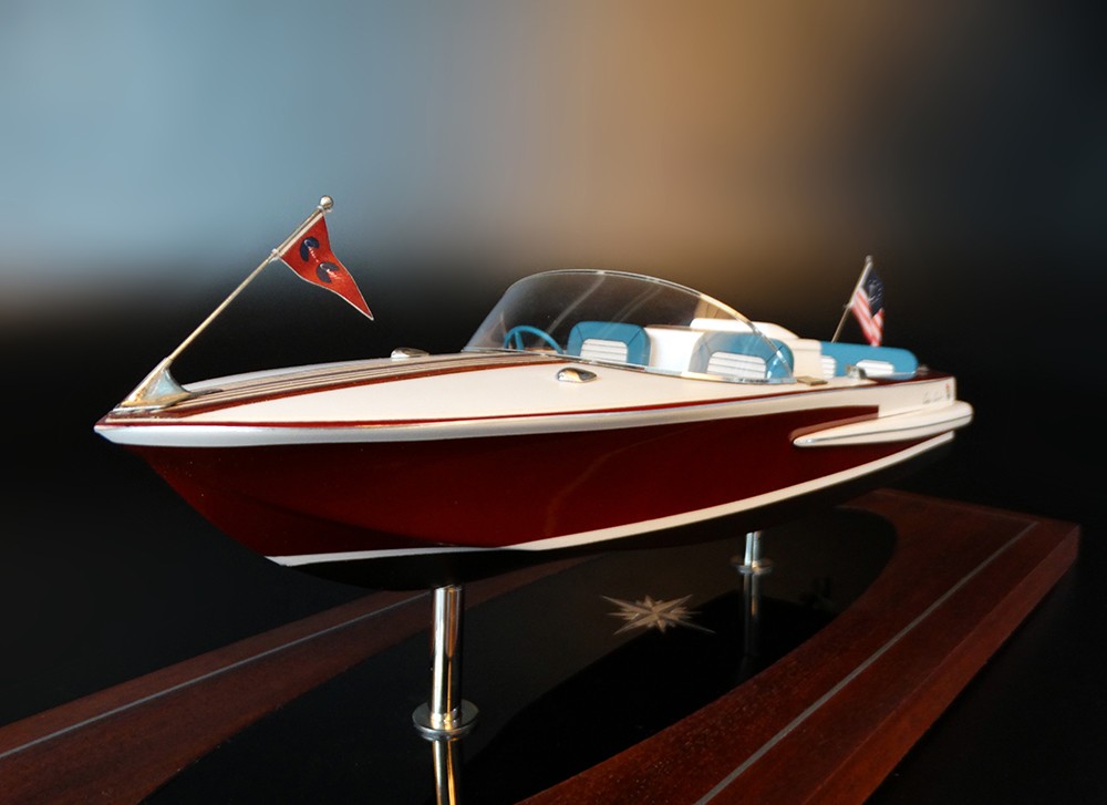 Custom Models - Chris Craft - 1964 Chris Craft 18 Super Sport custom model - Abordage