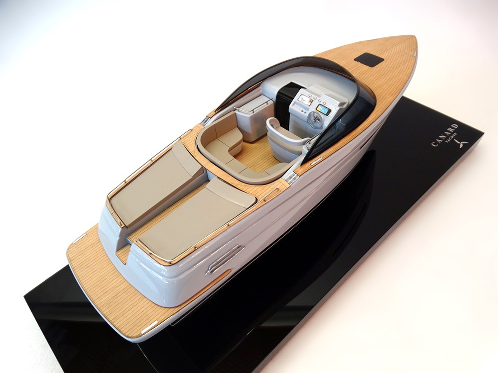 Custom Models - CANARD Yachts - E-Motion 36 Motor Yacht from Canard Yachts custom model - Abordage