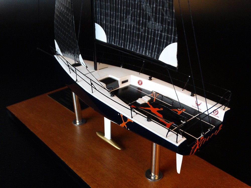 Custom Desk Models - C&C Yachts - C&C 30 Custom desk model - Abordage