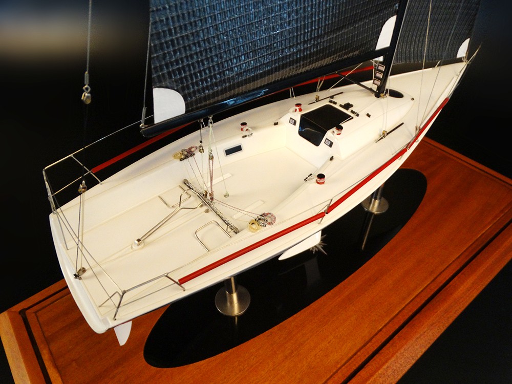 Custom Models - Farr - Farr Mumm 30 custom model - Abordage