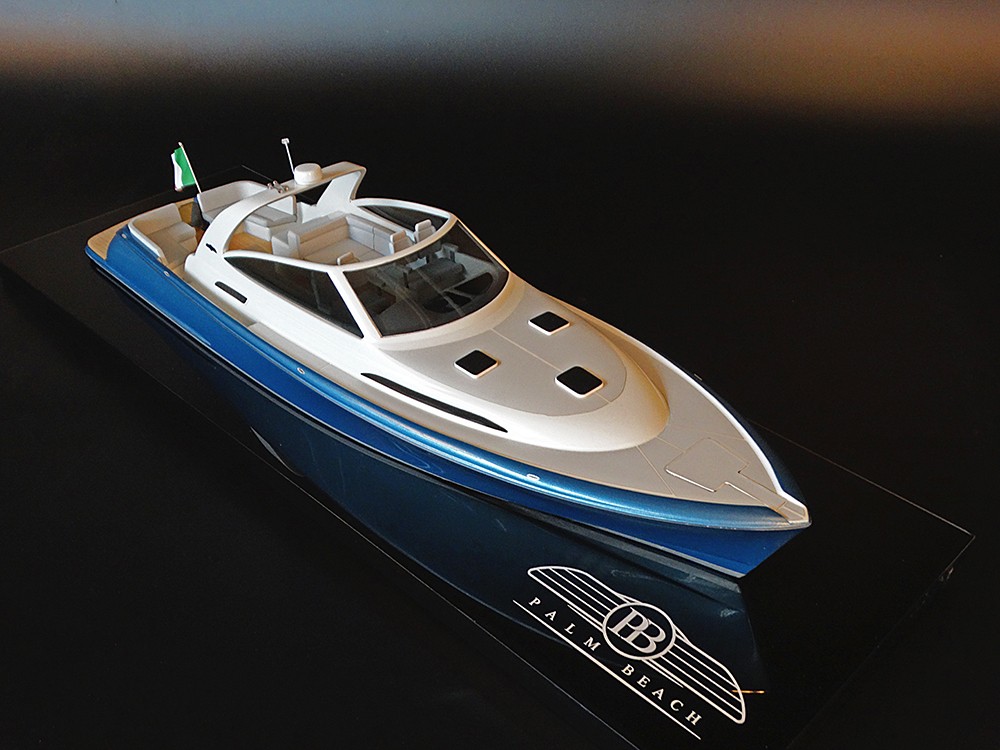 Custom Models - Palm Beach Motor Yachts - Palm Beach 50 GT custom model - Abordage