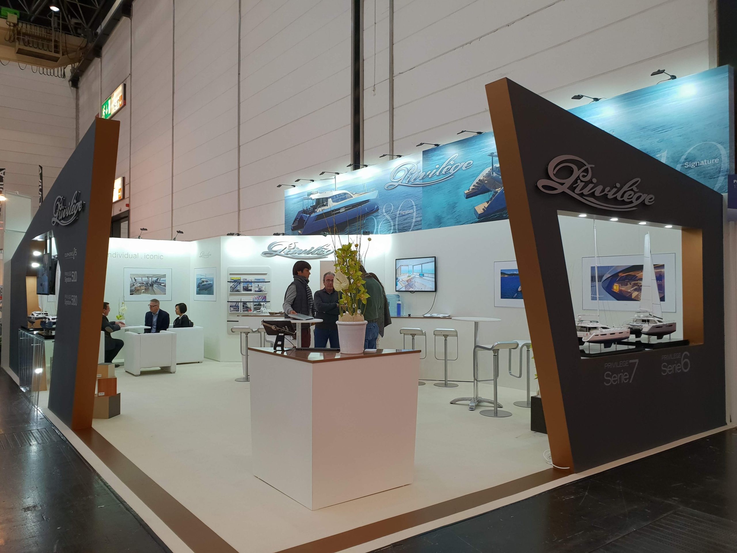 Custom Models - Privilège Marine - Privilege 580 Signature custom model - Abordage