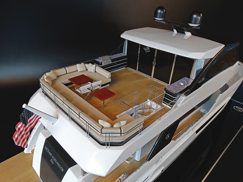 Custom Models - Ocean Alexander - Ocean Alexander 84R custom model - Abordage