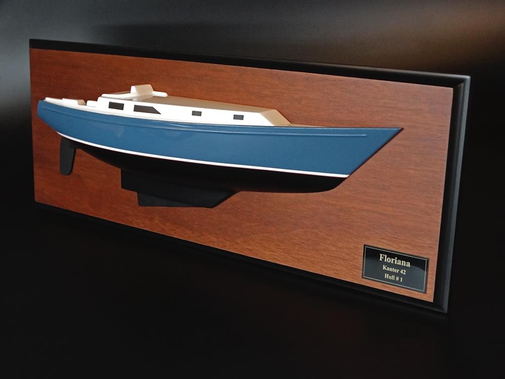 Custom Half Models - - Kanter 42 half hull with cabin and cockpit - Abordage