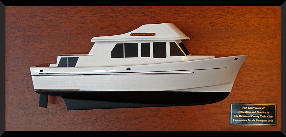 Custom Half Models - - Hershine 37 half model with cabin and cockpit only - Abordage