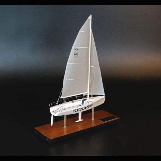 Custom Desk Models - Melges - Melges 24 custom desk model - Abordage