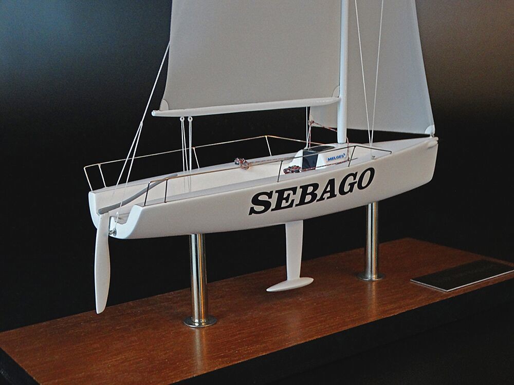 Custom Desk Models - Melges - Melges 24 custom desk model - Abordage