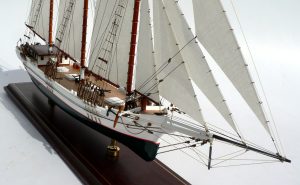 Custom Models - Rand & Burger - Rand & Burger "Lucia A. Simpson" - Abordage