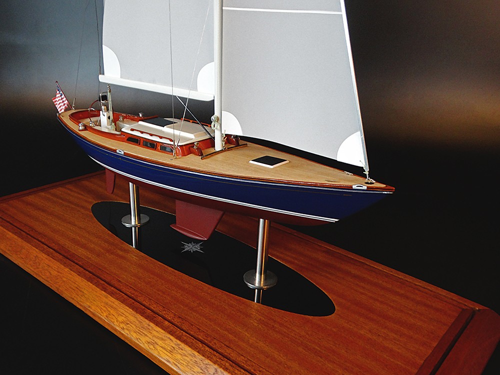 Custom Models - Morris Yachts - Morris Yacht 36 custom model - Abordage