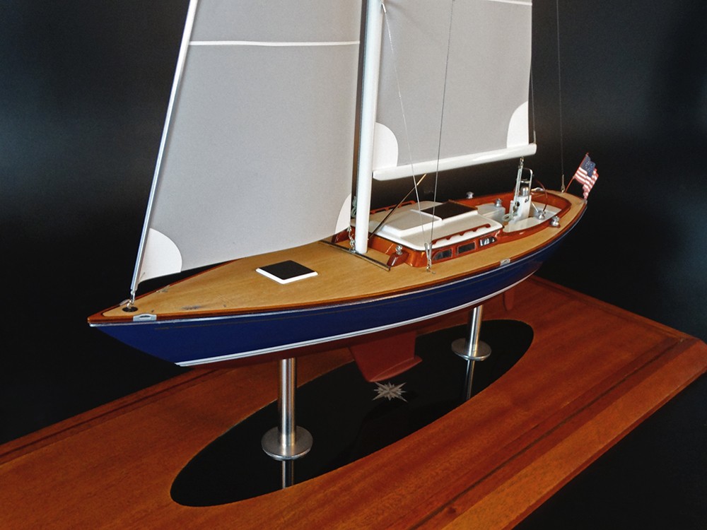 Custom Models - Morris Yachts - Morris Yacht 36 custom model - Abordage