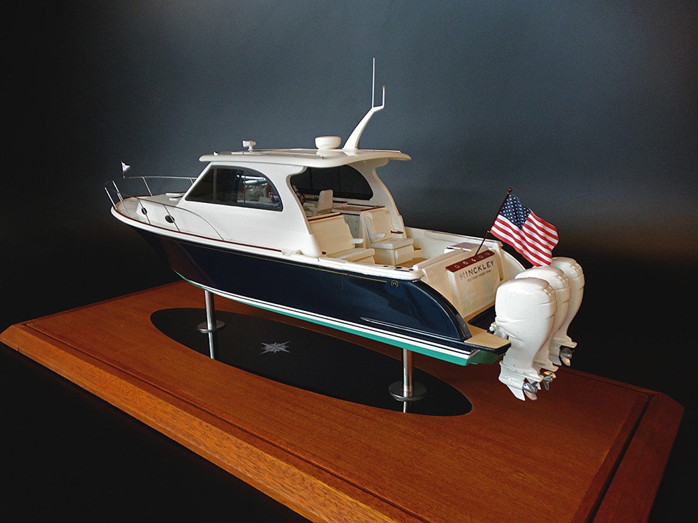 Custom Models - Hinckley - Hinckley 40X model - Abordage