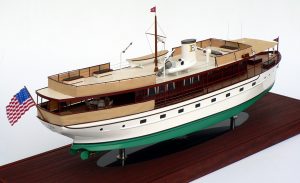 Custom Models - Mathis-Trumpy - Mathis-Trumpy Fantail 85' "Enticer" - Abordage