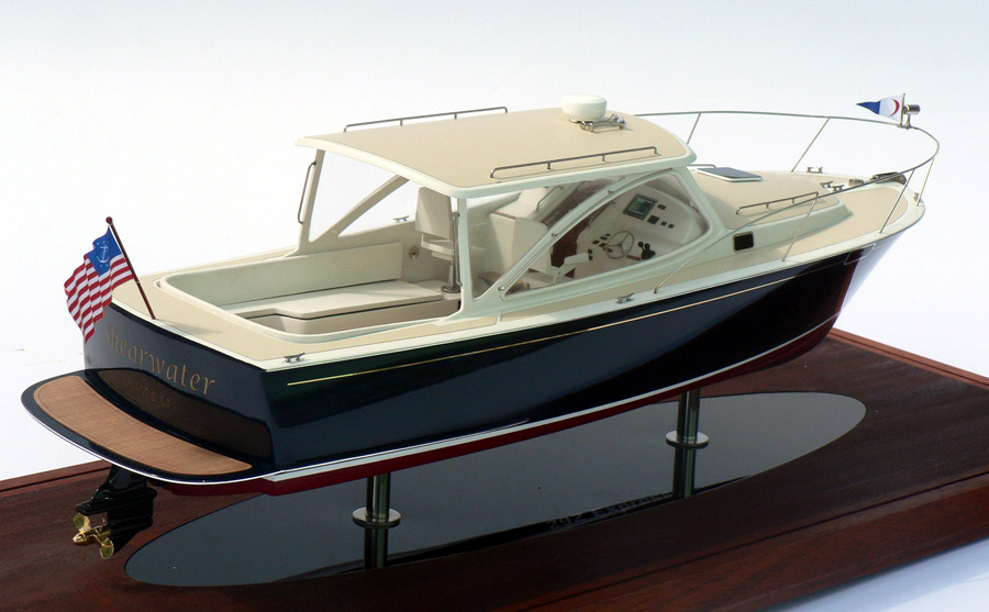 Custom Models - MJM - MJM 29z Express "Shearwater" - Abordage