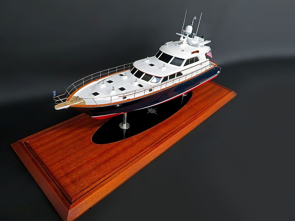 Custom Models - - Lyman Morse 82 custom model - Abordage
