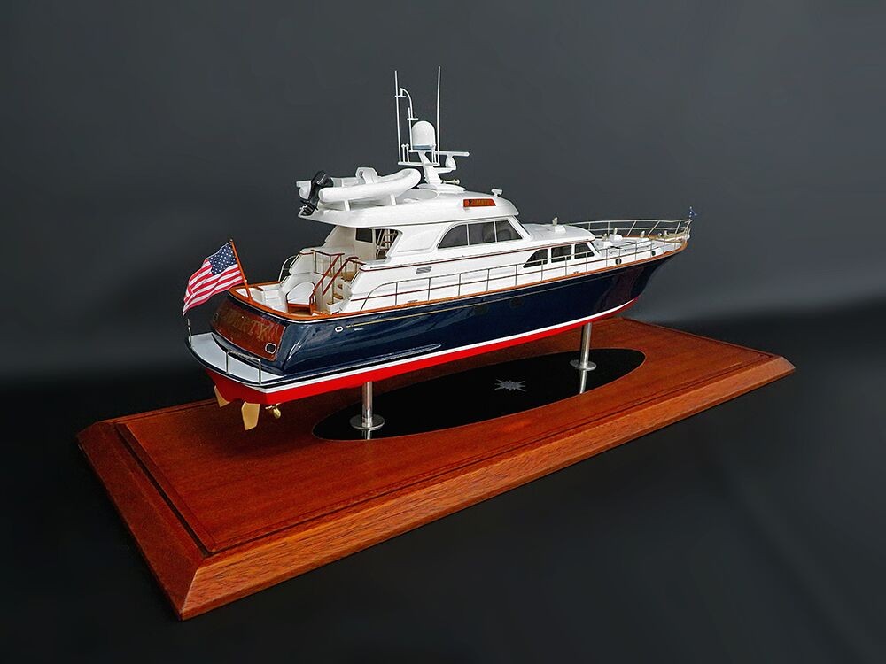 Custom Models - - Lyman Morse 82 custom model - Abordage