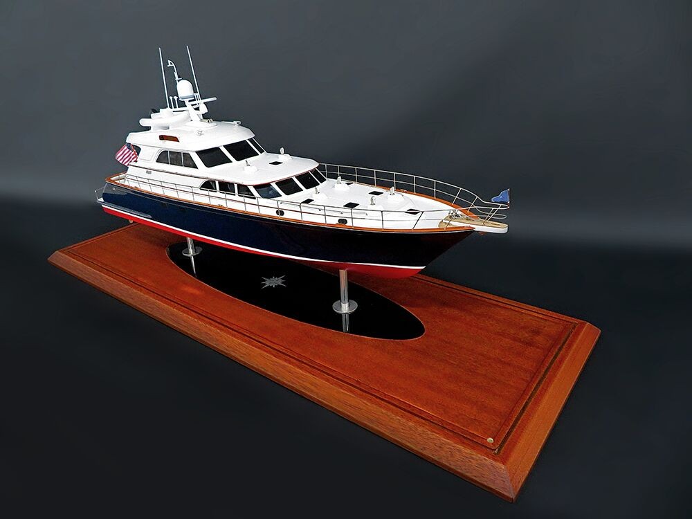 Custom Models - - Lyman Morse 82 custom model - Abordage