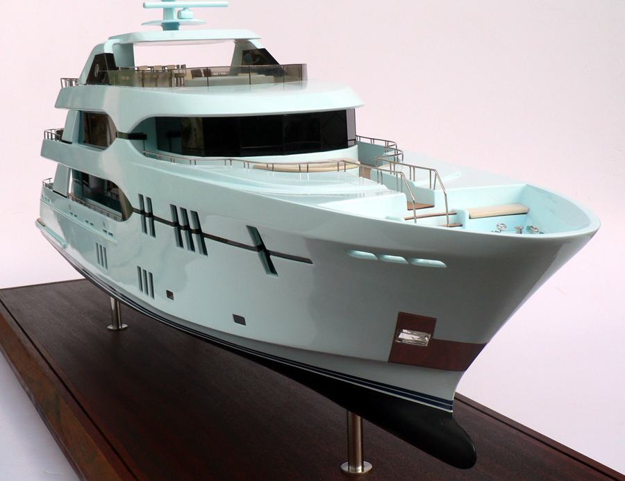 Custom Models - Ocean Alexander - Ocean Alexander Megayacht 125 - Abordage