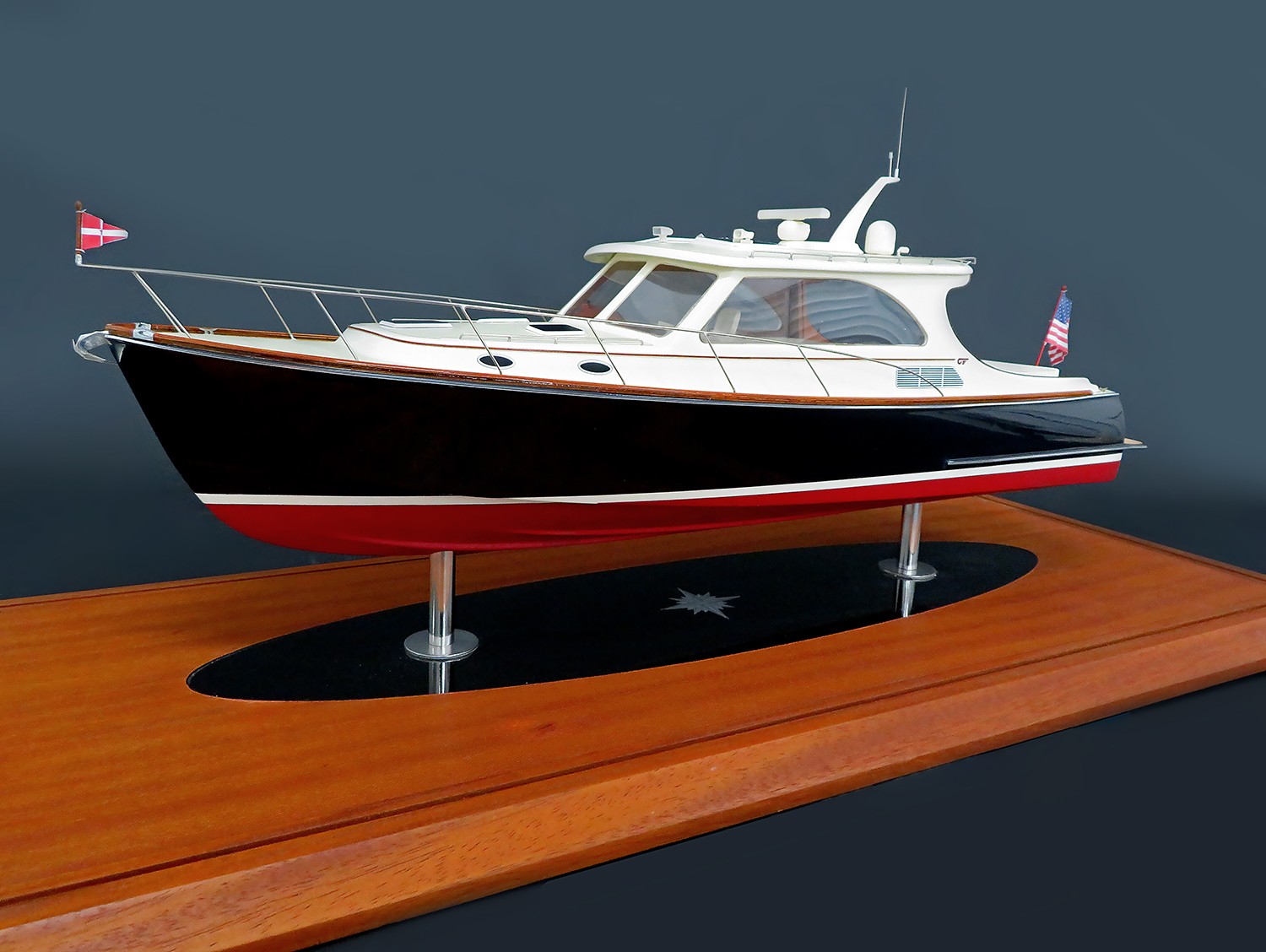 Custom Models - Hinckley - Hinckley Talaria 43 custom model - Abordage