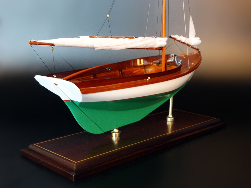 Yates clásicos - - Herreshoff 12 1/2 1914 - Abordaje