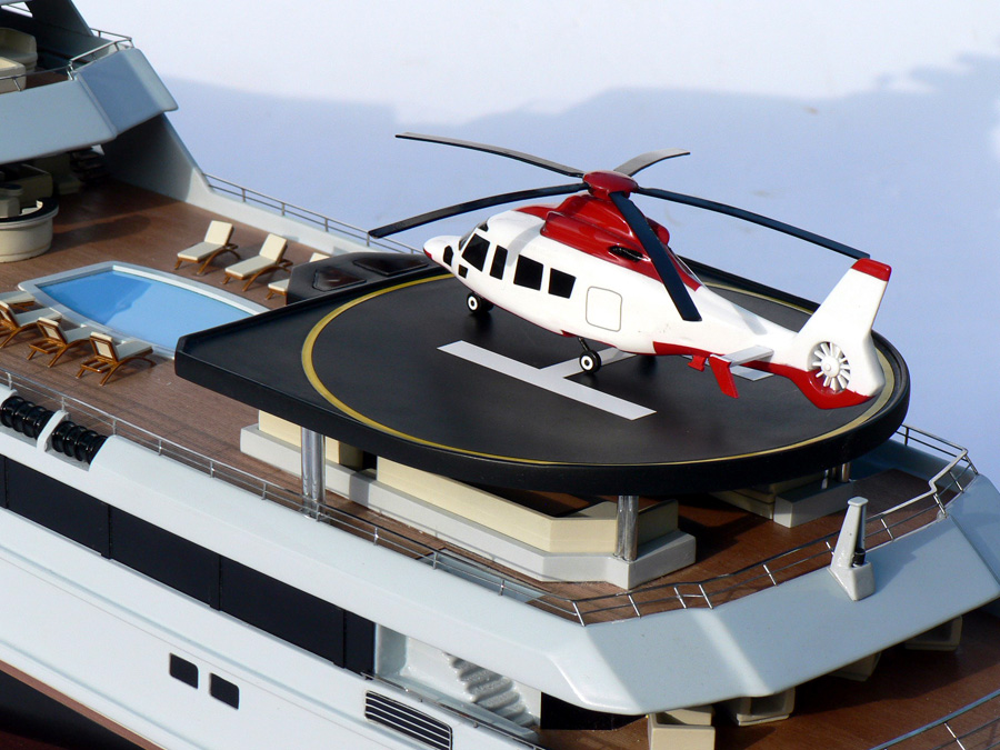 Custom Models - Palmer Johnson - Palmer Johnson 80 - Abordage