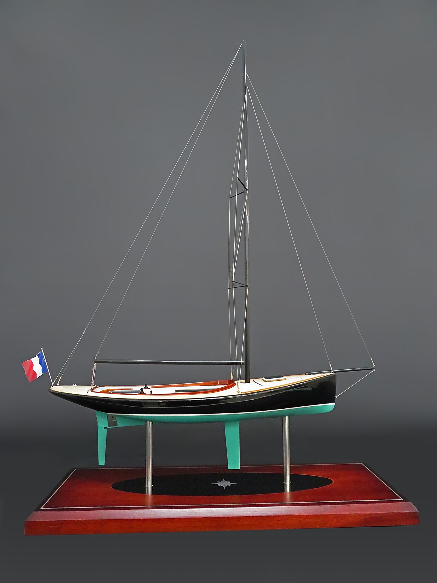 Custom Models - Rosewest - Rosewest Cape Cod 9 mt, varnished wood version, Custom Model - Abordage
