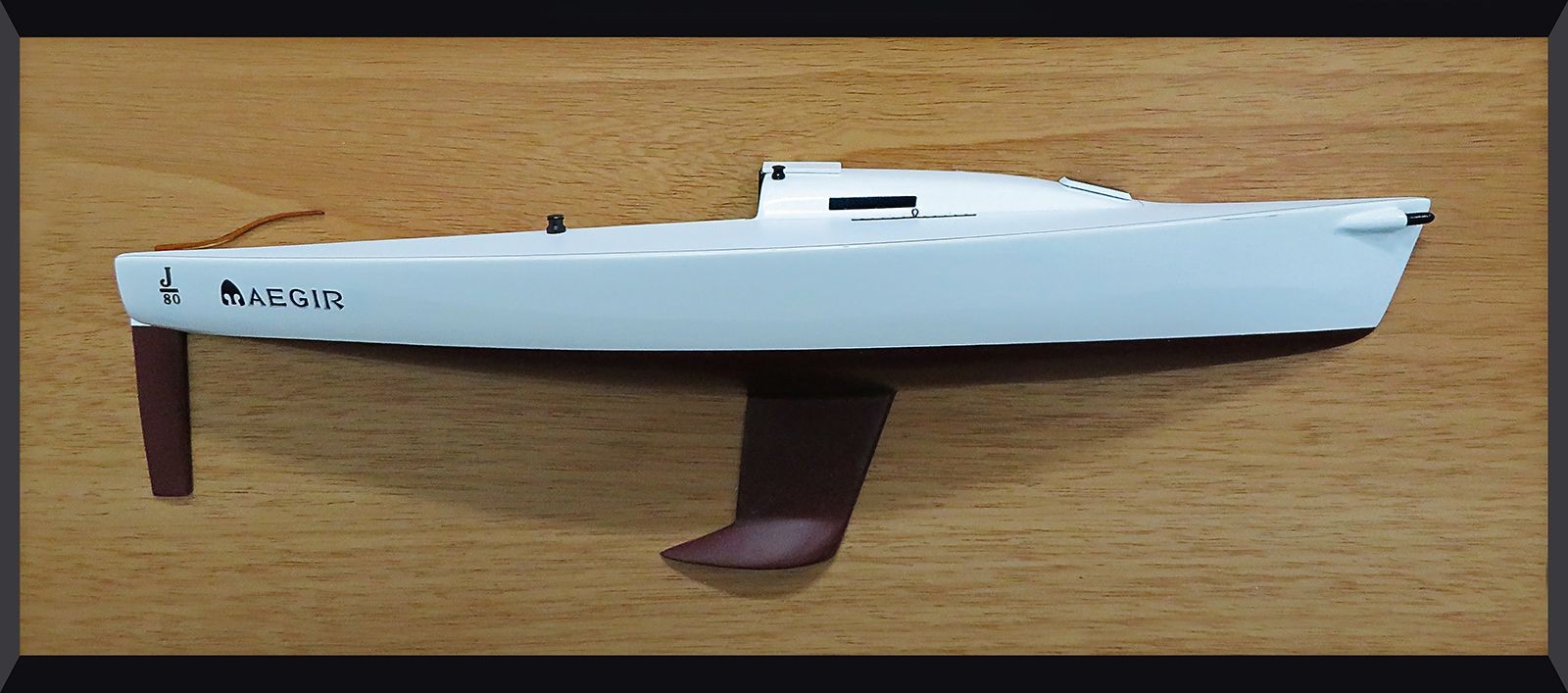 Custom Half Models - JBoats - J80 half model with cabin and cockpit only - Abordage