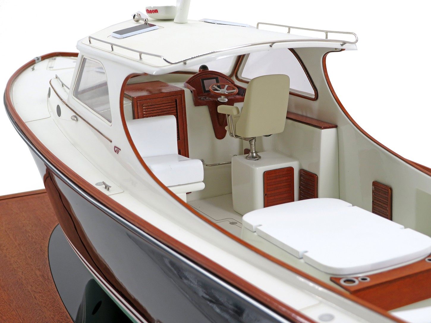 Custom Models - Hinckley - Hinckley PicNic Boat custom model - Abordage