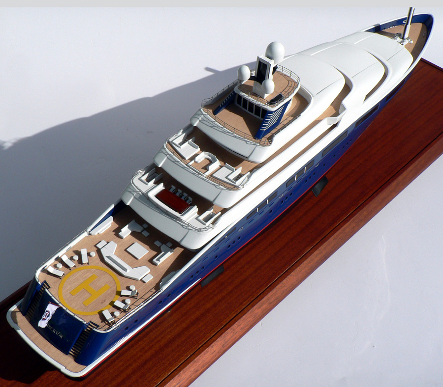 Custom Models - Derecktor - Derecktor 86meters. Motor Yacht Design. - Abordage
