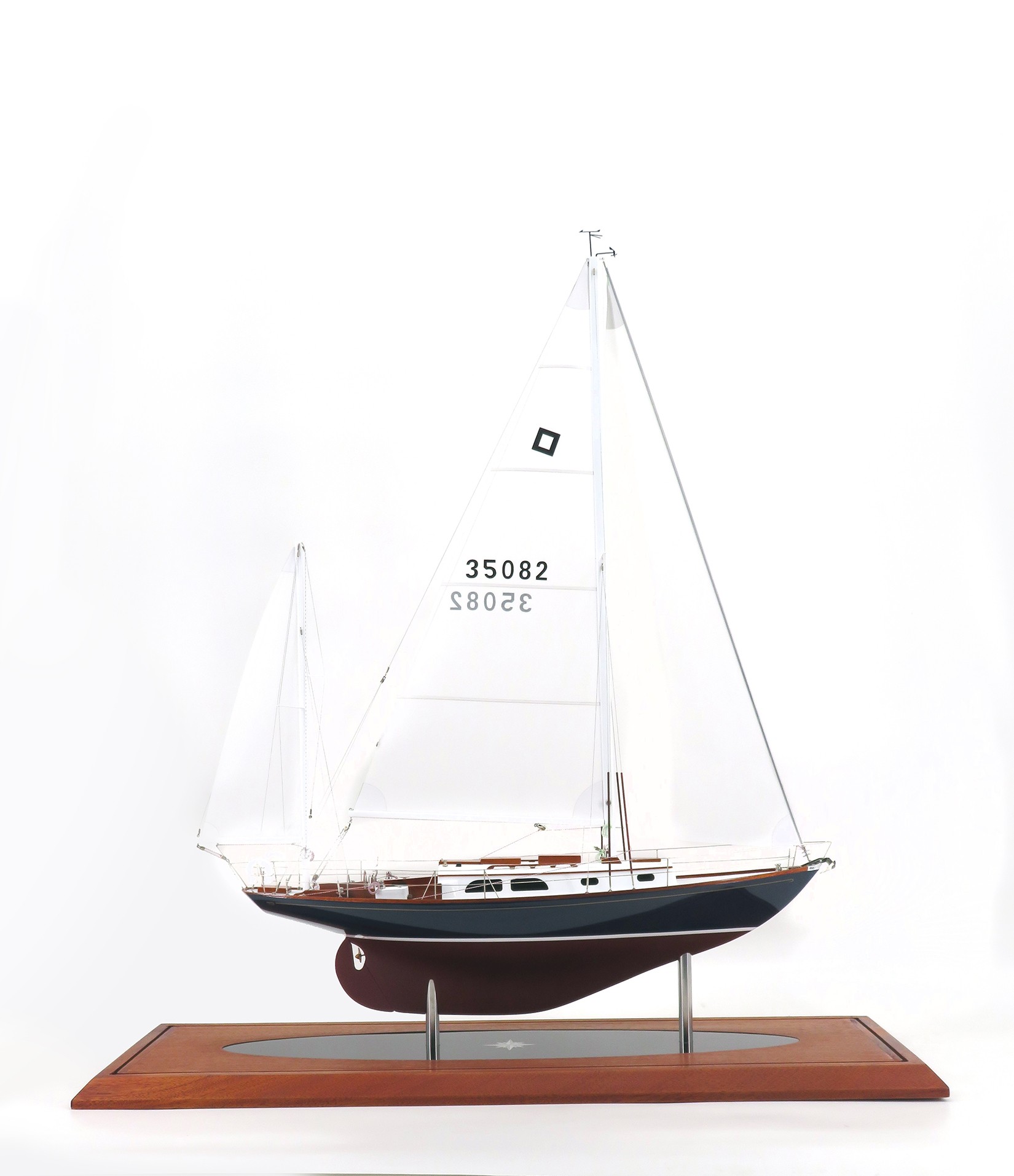 Custom Models - Hinckley - Hinckley Pilot 35 custom model - Abordage