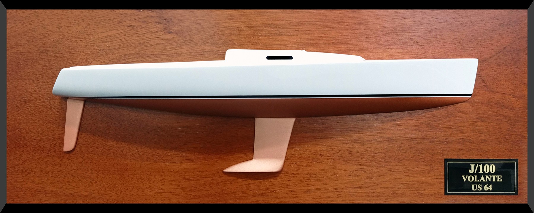 Custom Half Models - JBoats - J 100 custom half model with cabin and cockpit only - Abordage