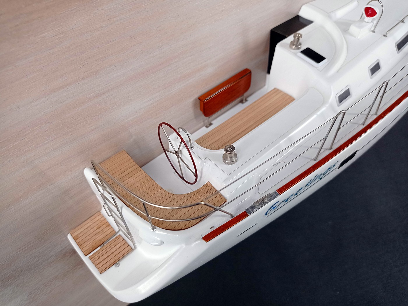 Custom Half Models - Beneteau - Beneteau 473 custom half model with deck details - Abordage