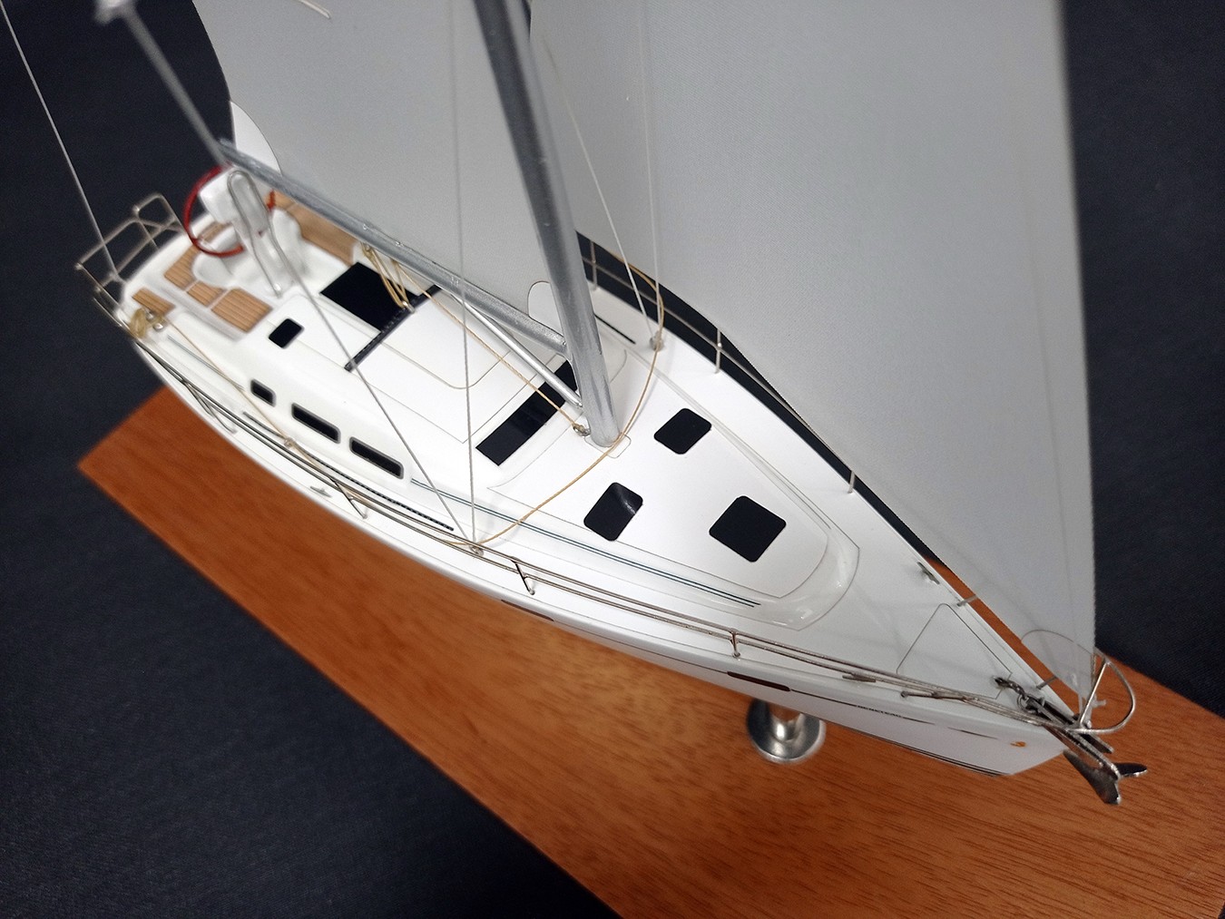 Custom Desk Models - Beneteau - Beneteau 373 desk model - Abordage