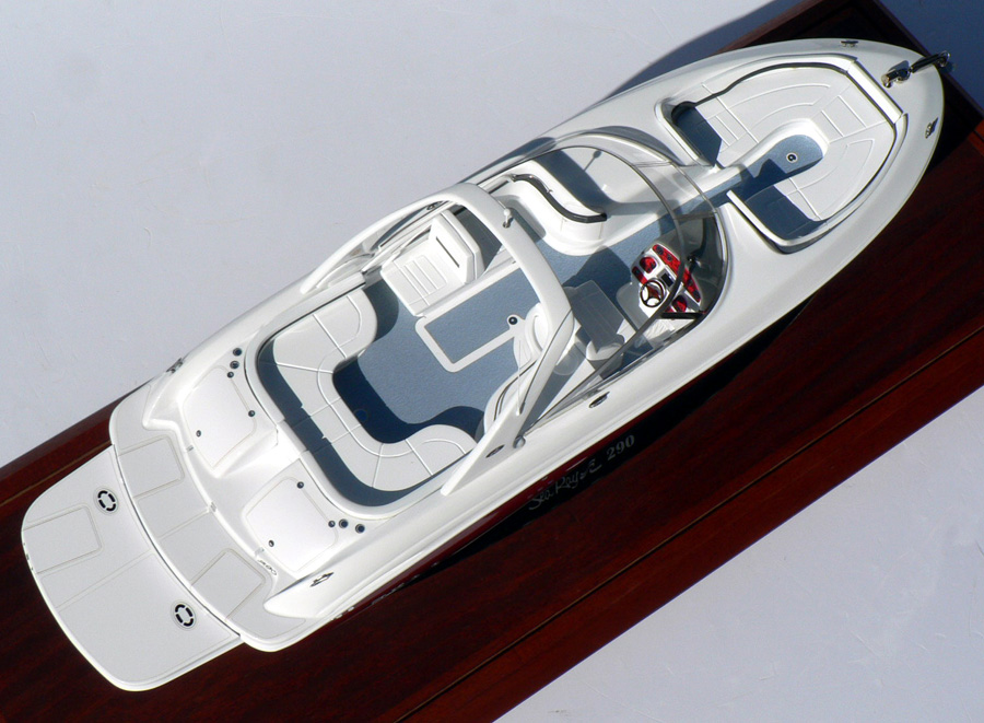 Custom Models - Sea Ray - Sea Ray 290 - Abordage