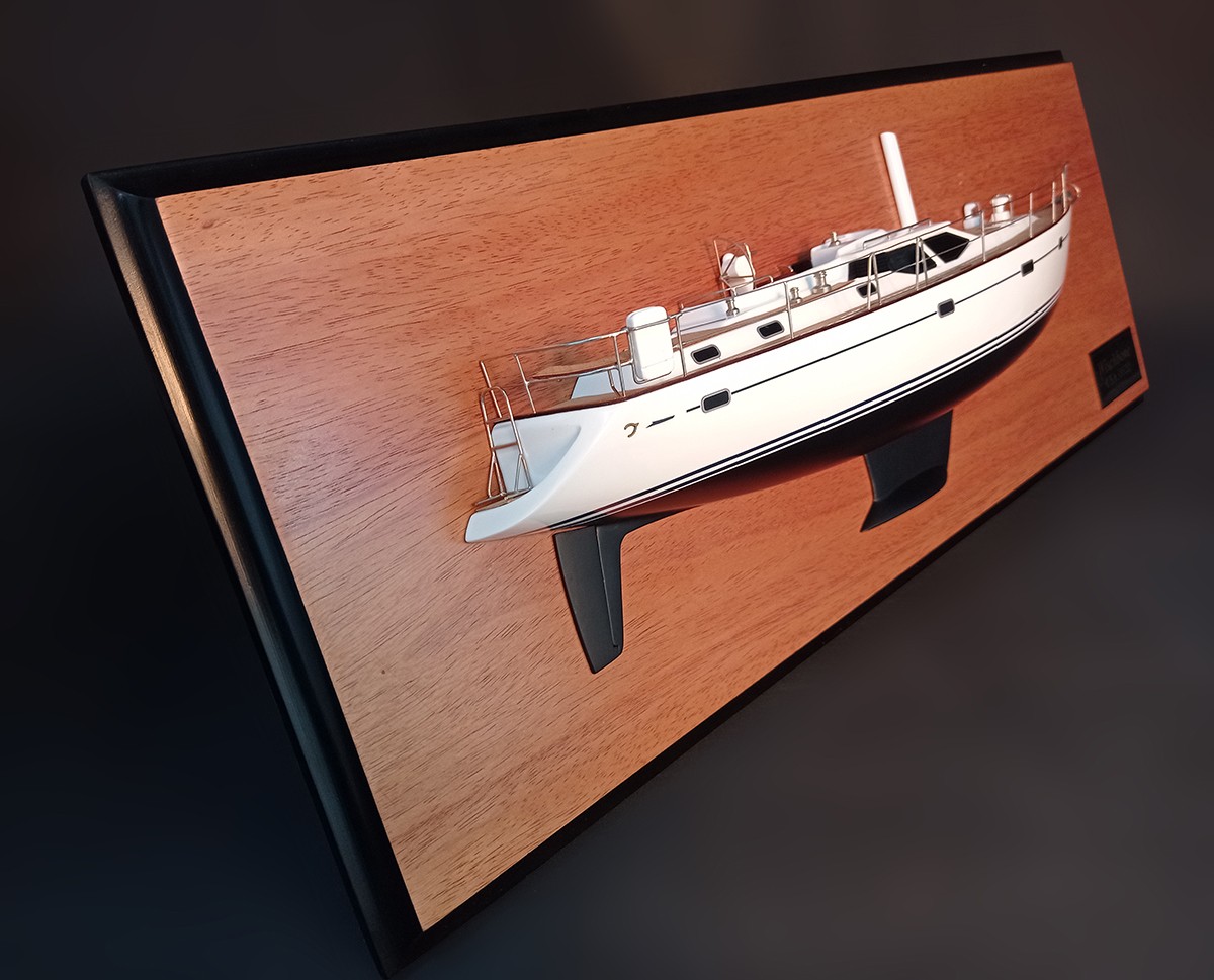 Custom Half Models - Oyster Yachts - Oyster 53 Half model with deck details - Abordage