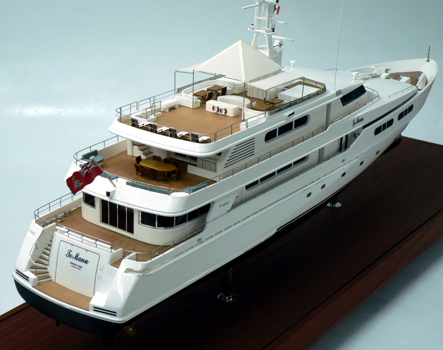 Custom Models - Wilson Yacht - Wilson Yacht "Te Manu" - Abordage