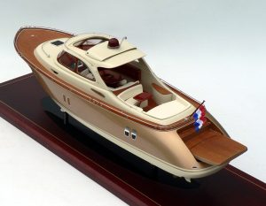 Custom Models - Zeelander - Zeelander 44 Gold "Drieuh" - Abordage