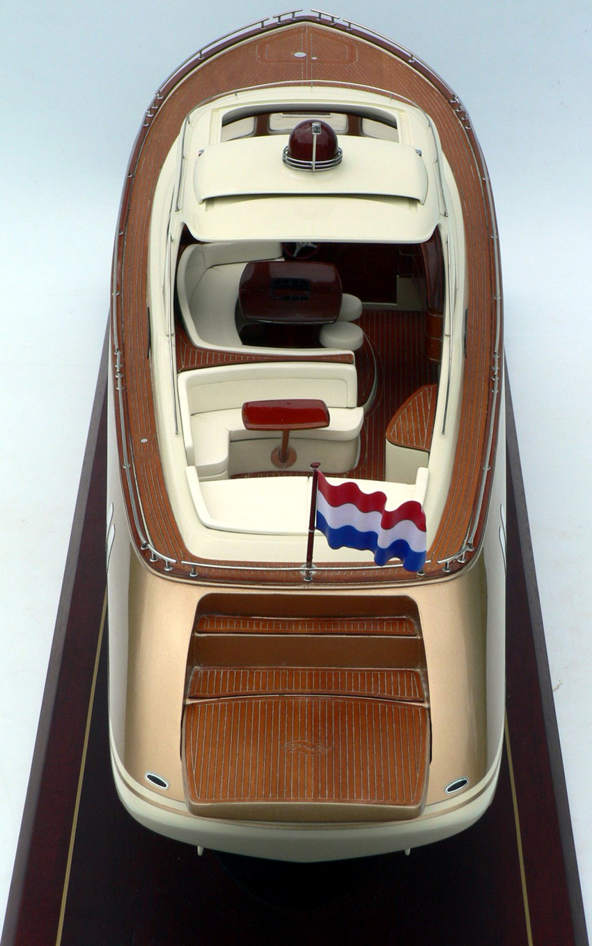 Custom Models - Zeelander - Zeelander 44 Gold "Drieuh" - Abordage