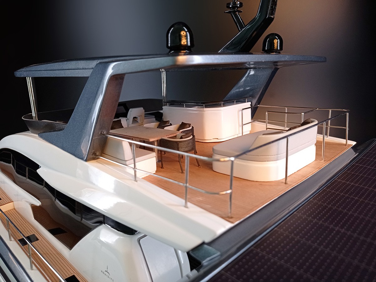 Custom Models - XQUISITE - Xquisite Power Cat 60 custom model - Abordage